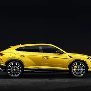 2019-Lamborghini-Urus-002-2000.webp