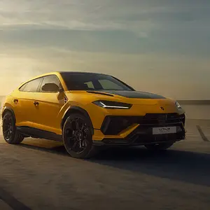 2023-Lamborghini-Urus-Performante-003-2160.webp